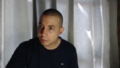Snapshot of armando_2002 chatting on November 2025 05:41:01 PM ARMANDO online show from November 2025 05:41:01 PM