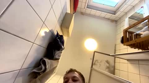 armyskater32 online show from November 2025 01:43:01 PM