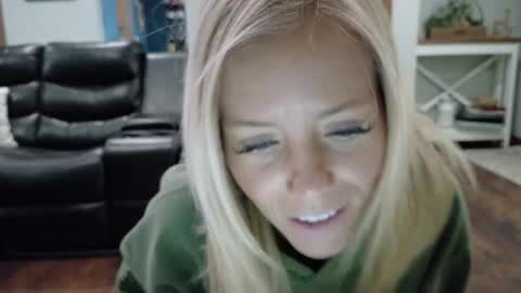 Samantha - Sammie online show from February 2025 03:24:02 PM