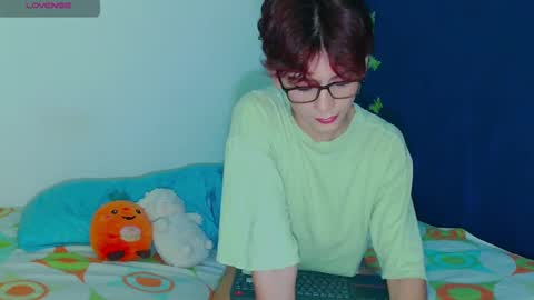 Arnold online show from October 2025 02:22:02 AM