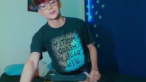 Arnold online show from October 2025 07:19:02 AM