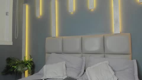 Arohom Lester online show from November 2025 11:09:02 AM