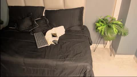 Arohom Lester online show from January 2026 11:27:02 AM