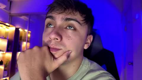 aron__cooper online show from September 2025 02:35:01 AM