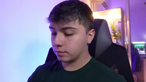 aron__cooper online show from January 2026 04:01:01 PM