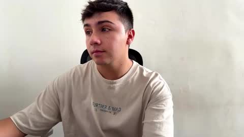 aron__cooper online show from January 2026 02:43:01 PM