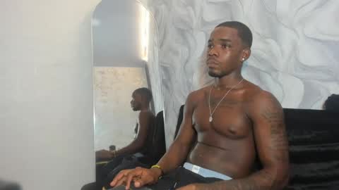 A R O N online show from April 2026 06:10:01 PM