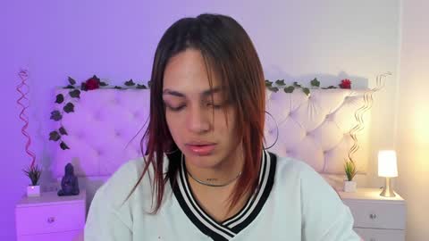 Snapshot of aron_cruz12 chatting on January 2025 02:13:01 PM Aron cruz online show from January 2025 02:13:01 PM