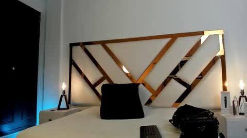 Snapshot of aron_cruz12 chatting on March 2026 01:17:02 PM Aron cruz online show from March 2026 01:17:02 PM