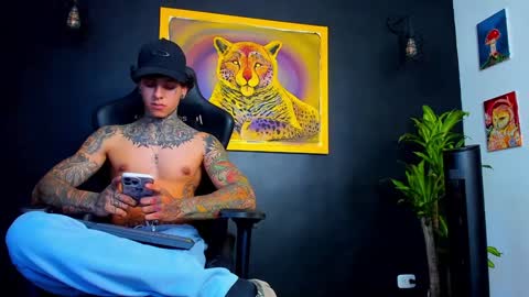 Snapshot of aron_ford chatting on January 2025 10:34:01 PM Aron ford online show from January 2025 10:34:01 PM