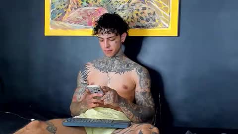 Snapshot of aron_ford chatting on September 2025 11:32:02 AM Aron ford online show from September 2025 11:32:02 AM