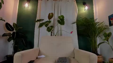 Snapshot of aron_ford chatting on July 2026 01:52:01 AM Aron ford online show from July 2026 01:52:01 AM