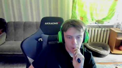 Snapshot of aron_neall chatting on October 2025 08:33:02 AM biggest penis online show from October 2025 08:33:02 AM