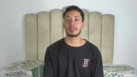 Snapshot of aroncooper1 chatting on October 2025 04:09:02 AM aron cooper online show from October 2025 04:09:02 AM