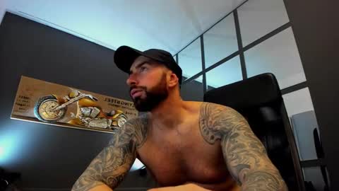 AronGrant online show from December 2024 07:36:01 AM