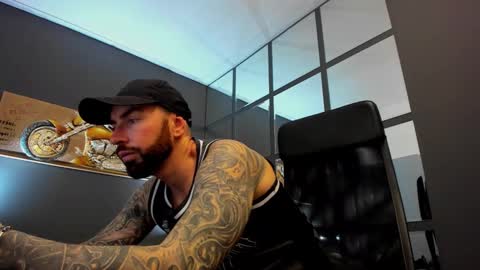 AronGrant online show from December 2024 08:38:02 AM