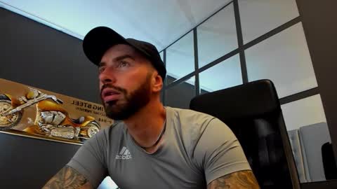 AronGrant online show from September 2025 09:03:02 AM