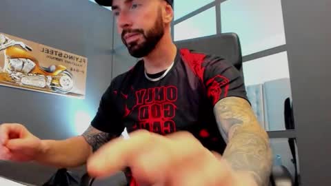 AronGrant online show from October 2025 10:32:02 AM