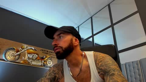 AronGrant online show from November 2025 10:15:02 AM