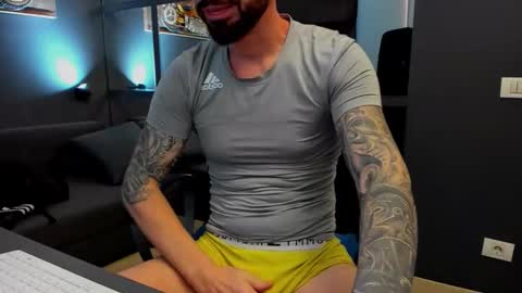 AronGrant online show from February 2026 09:45:01 AM