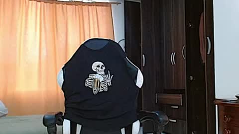 aronmiller online show from March 2025 08:42:01 PM