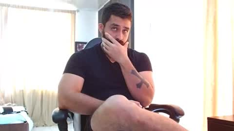 aronmiller online show from October 2025 12:55:01 PM