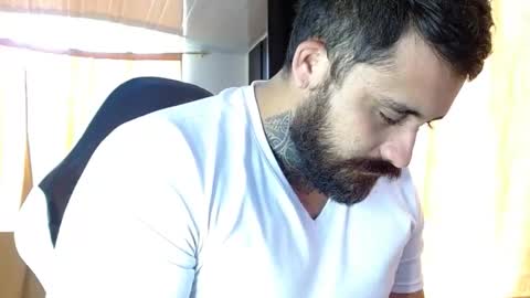 aronmiller online show from January 2026 06:00:02 PM