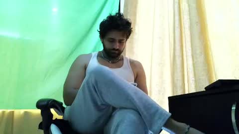 aronmiller online show from July 2026 12:19:02 PM