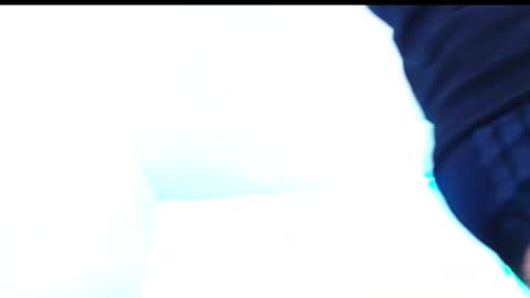 Adrian online show from September 2025 07:41:02 PM