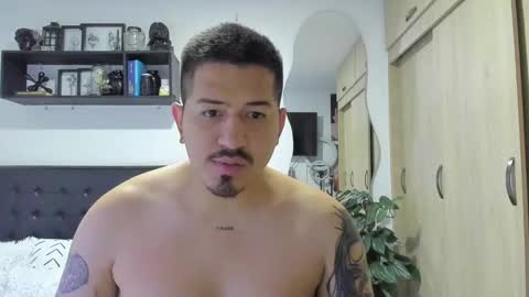 Snapshot of aronwilliams69 chatting on September 2025 11:50:02 PM ARON Independent model online show from September 2025 11:50:02 PM