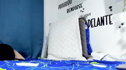 Snapshot of aronxx_ chatting on November 2025 09:06:02 AM BLACK FRIDAY 55 OFF ON MY ONLYFANS. online show from November 2025 09:06:02 AM