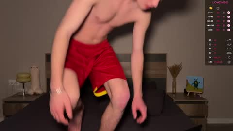 Aron and Phil solo online show from April 2026 04:00:01 PM