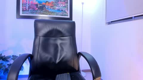   online show from December 2024 04:16:02 AM