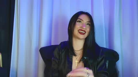    online show from November 2025 05:41:01 PM