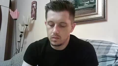 arromwilliam90 online show from July 2026 05:37:01 PM
