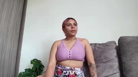 Snapshot of art_fer chatting on December 2024 03:28:02 PM Fernanda online show from December 2024 03:28:02 PM