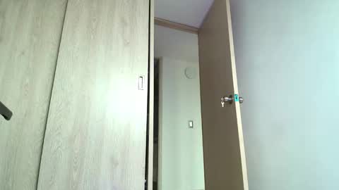 Snapshot of art_fer chatting on February 2025 07:48:02 PM Fernanda online show from February 2025 07:48:02 PM