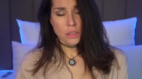 Adele online show from February 2025 06:45:02 AM