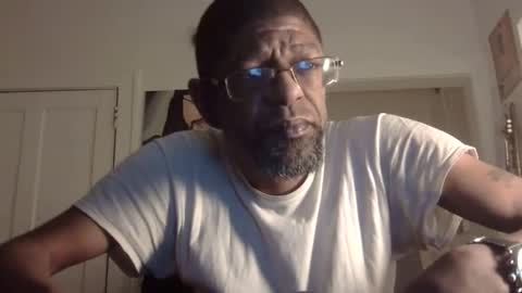 Arteblazze not daddy boy bitch or nigga online show from January 2025 01:02:01 AM