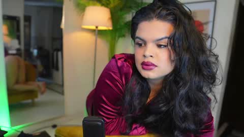 Chloe  online show from February 2025 07:53:02 PM