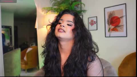 Chloe  online show from February 2025 06:17:02 AM