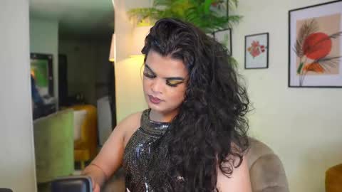 Chloe  online show from February 2025 04:31:01 AM