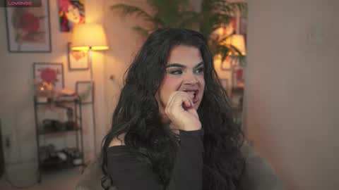 Chloe  online show from February 2026 02:34:02 AM