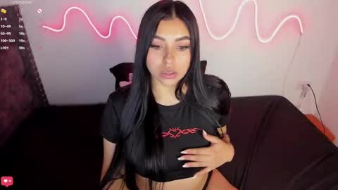 ESTEFANY online show from December 2024 06:00:02 AM