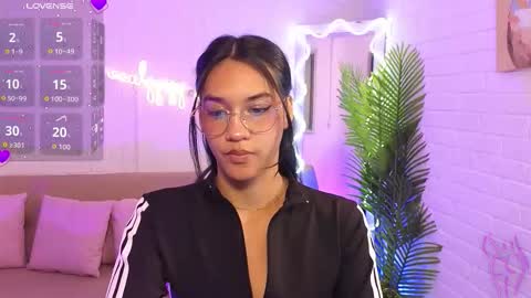 artemiss_tay online show from October 2025 07:14:02 PM