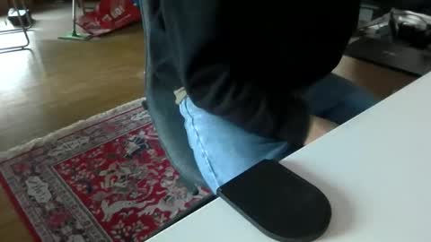 artesian99 online show from November 2025 09:04:01 AM