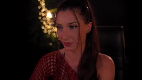 Marlene online show from November 2025 01:55:01 AM