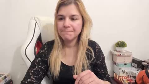 MIA online show from February 2025 09:03:02 PM