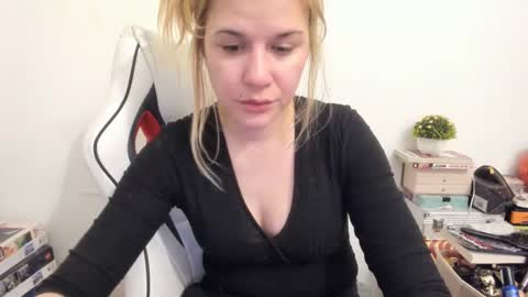 MIA online show from February 2025 06:27:02 PM