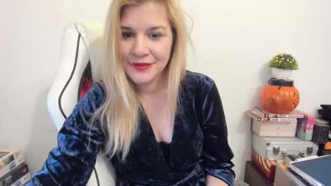 MIA online show from February 2025 04:16:02 PM